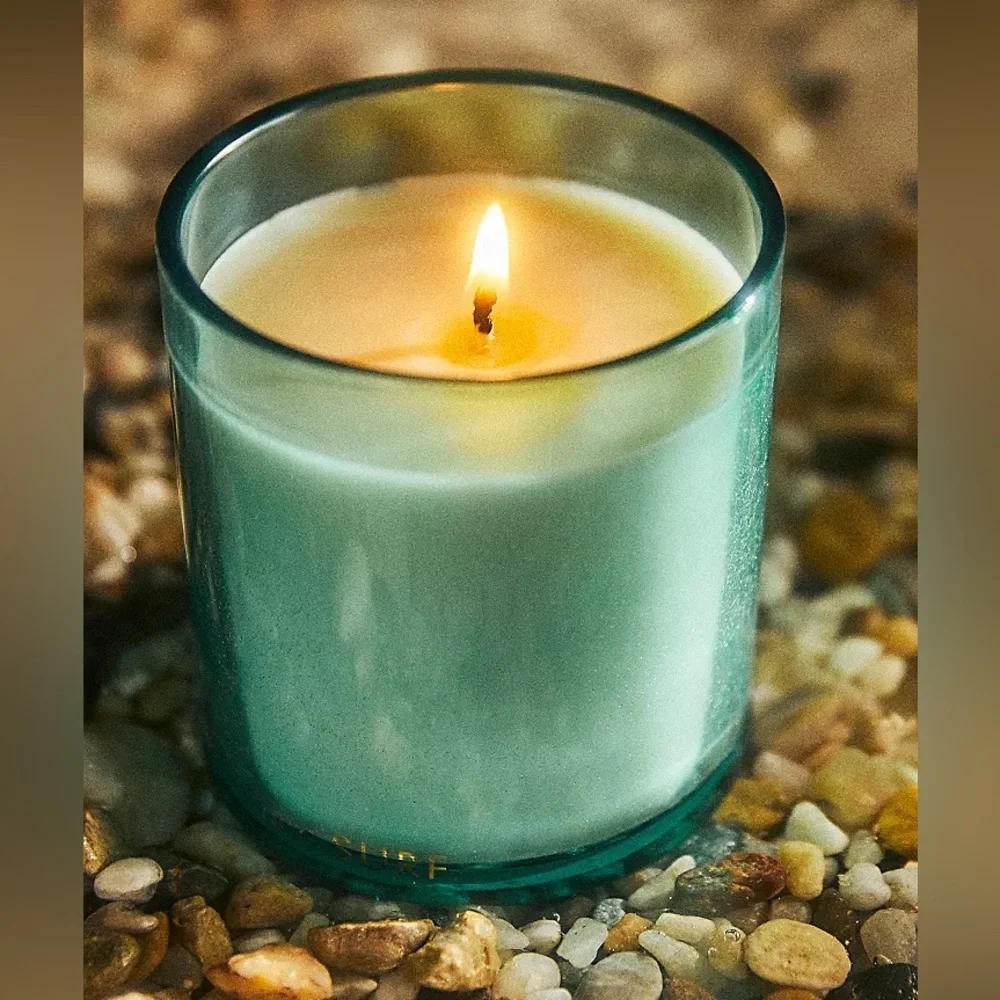 Free People 1809 Collection Limited Edition Surf Candle Jasmine & Coconut, 8 oz. - Picture 4 of 5